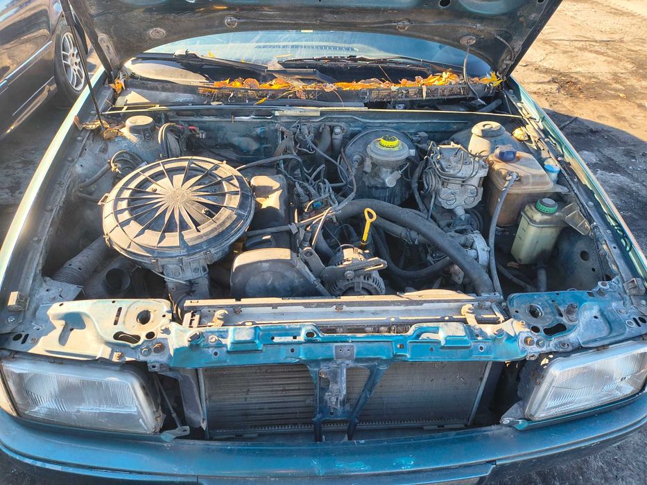 Audi 80 , 1995r, 2.0 - na części.