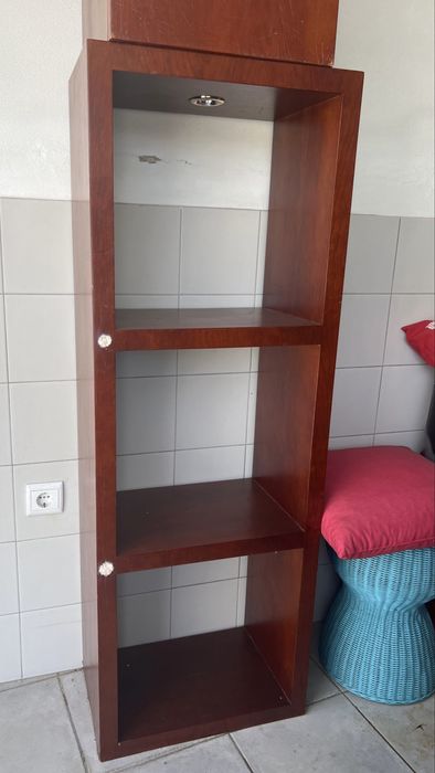 Estante / Armário