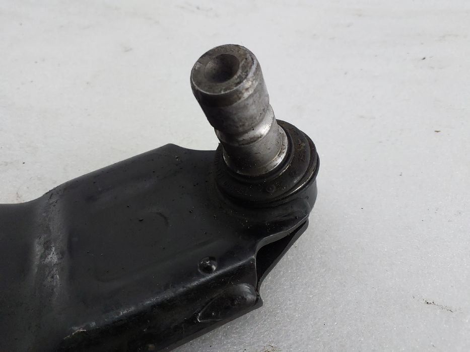 Braço de suspensão frente esquerdo BMW X1 (F48)