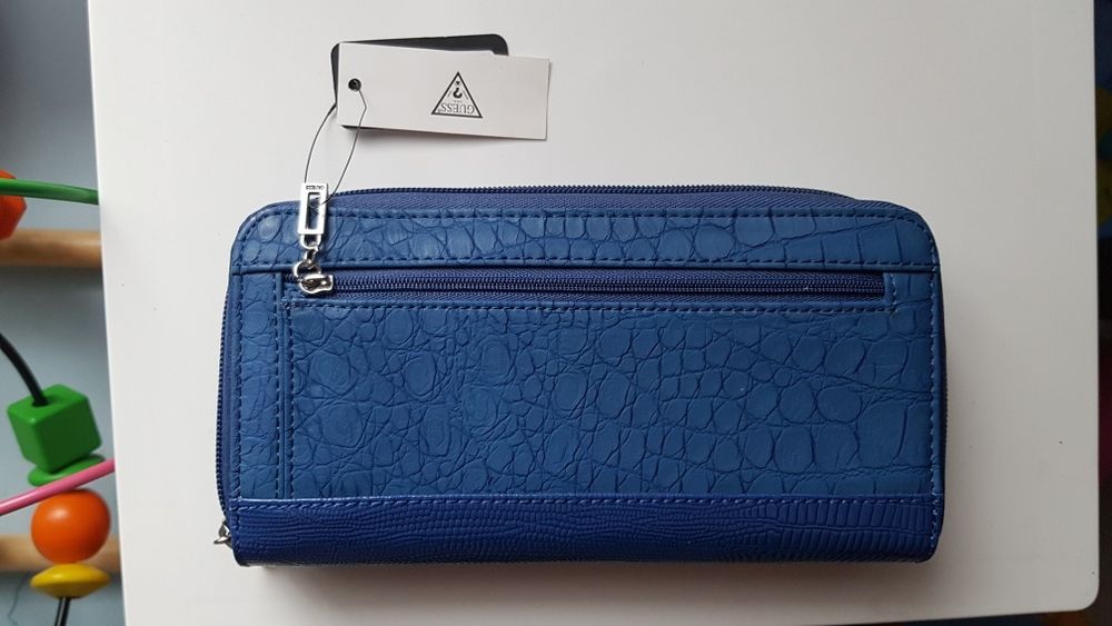 Portfel Guess nowy