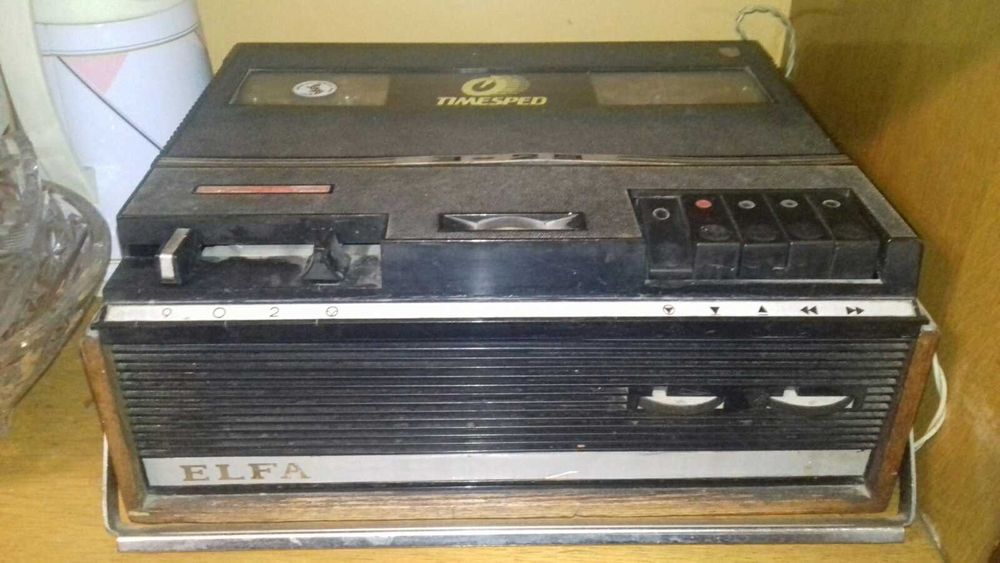Магнитофон катушечный ссср радянский ELFA  рабочее состояние