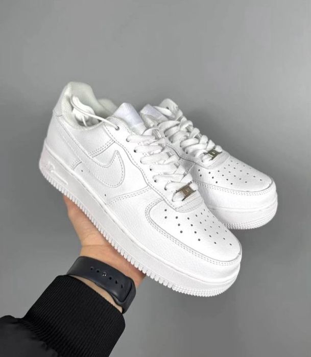Жіночі Nike Air Force, Аир Форс білі