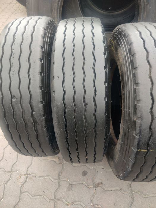 235/75R17,5 7мм шини вантажні бу.