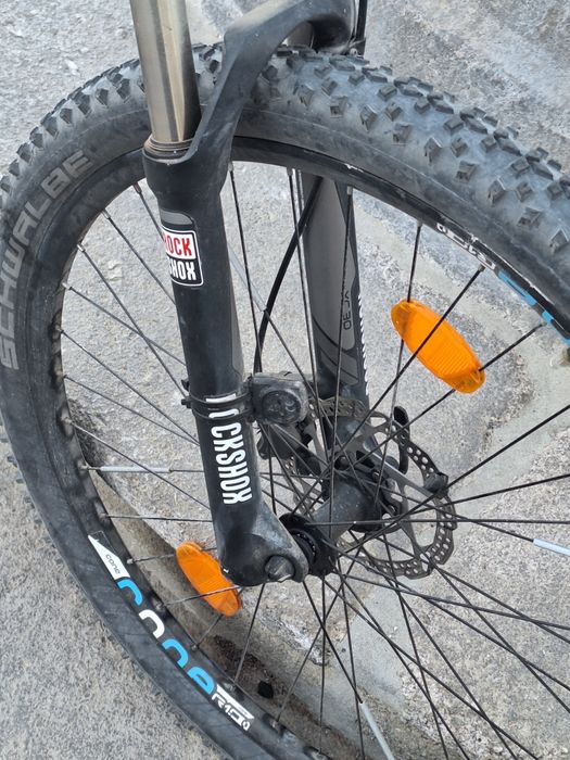 Bicicleta 27,5 c/ rock shox