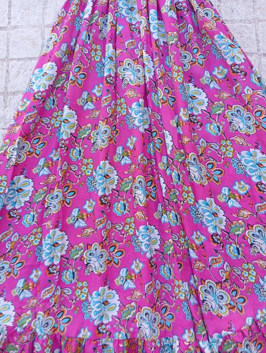Vestido comprido rosa com flores