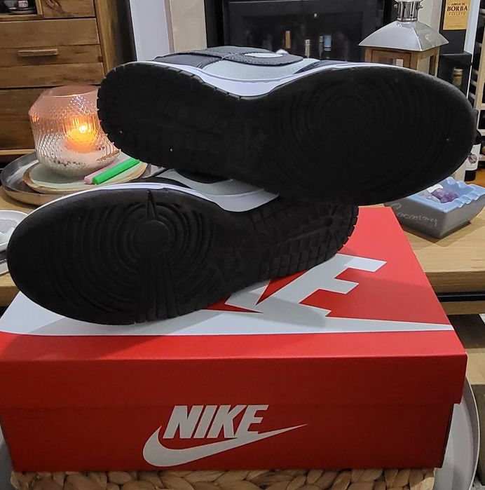 Ténis usados em rigoroso estado NIKE DUNK Low Retro 42,5 Black Ice