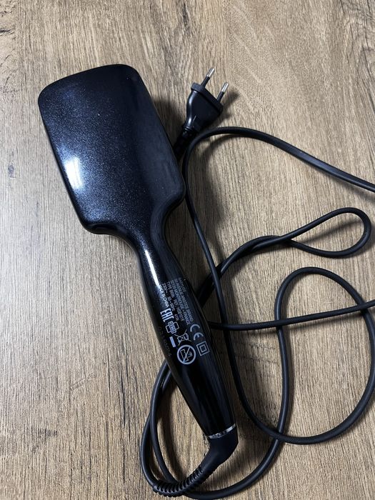 Розчіска-випрямляч для волосся Babyliss HSB101E