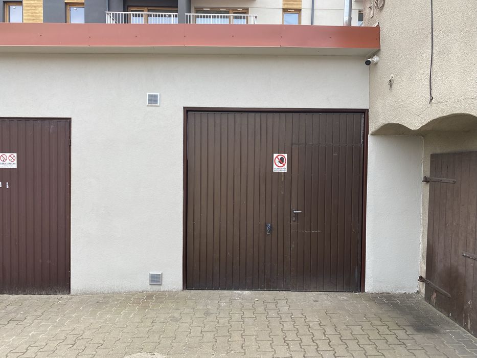 Magazyn 40m2 z brama