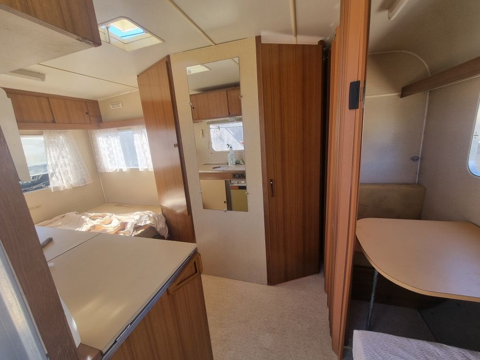Rolote / caravana c/documentação e wc