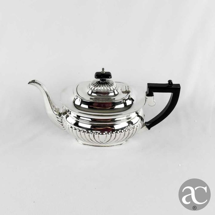 Serviço de chá e café em Casquinha inglesa E.P.N.S.