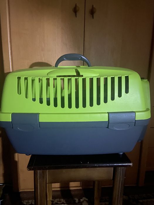 Переноску для животних