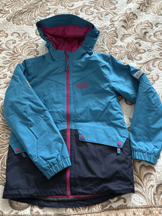 Куртка лижна фірми Jack Wolfskin