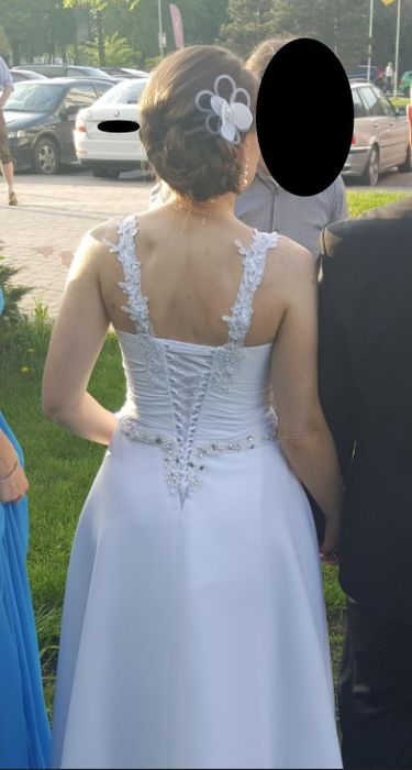 Suknia ślubna biała, bolerko i dodatki