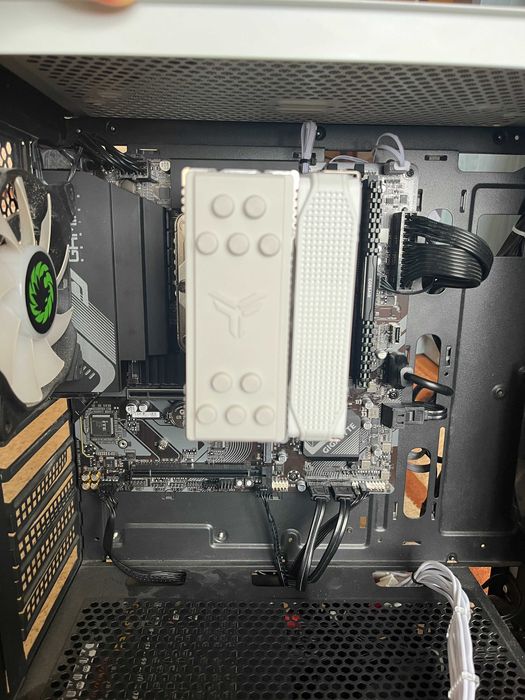 Зв'язка проц i7-12700F + Кулер+материнка Gigabyte B760M Gaming X + 32 Ram DDR4