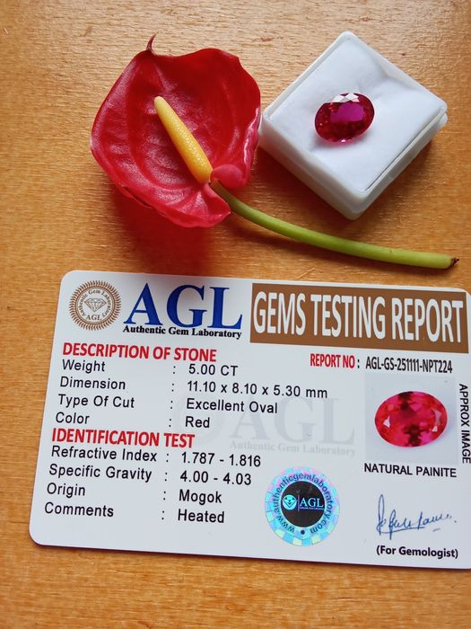 Painite Natural da Mongólia.   5 Quilates de Raridade Absoluta