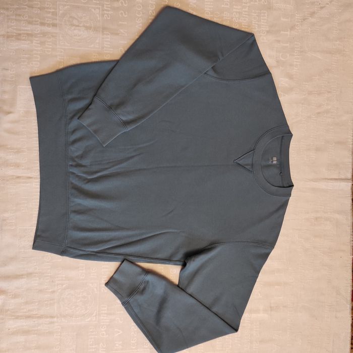 Новый свитшот Uniqlo р. S, реглан, свитер, худи