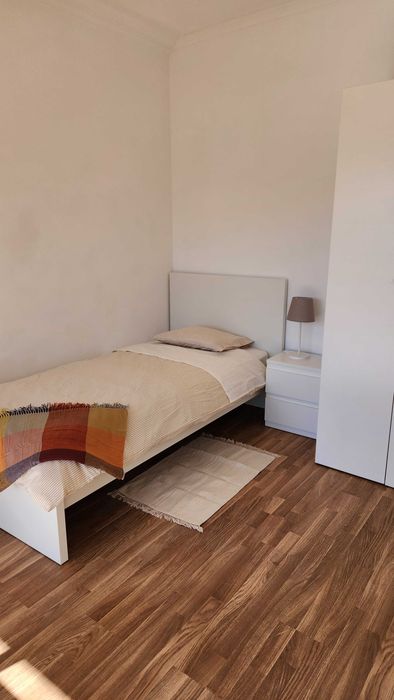Quarto para Alugar