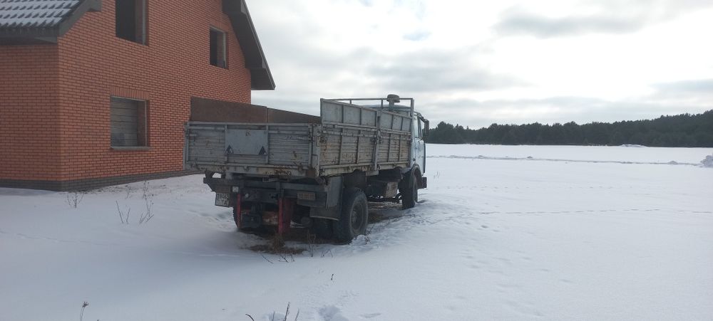 Продається вантажний автомобіль маз