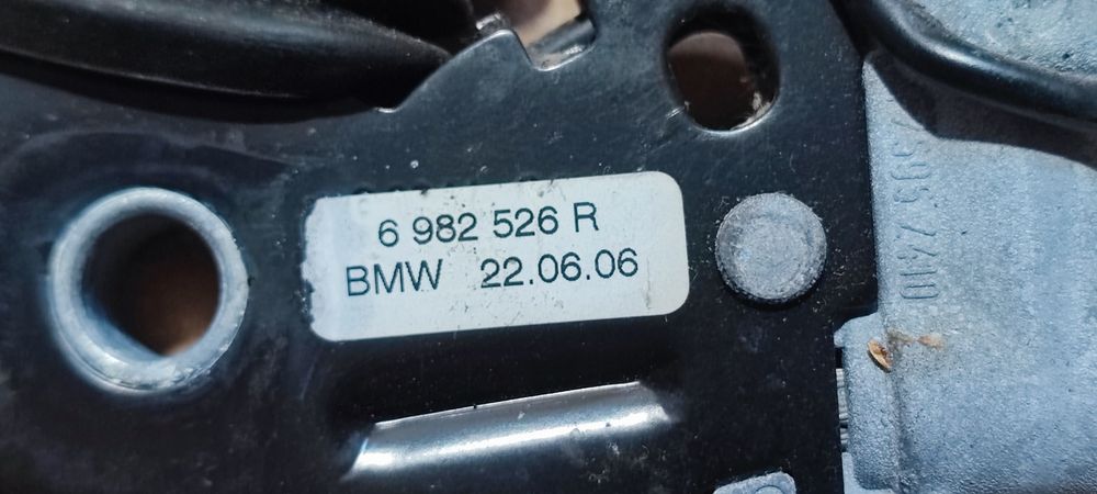 Napinacz pasa lewy prawy BMW e63 e64