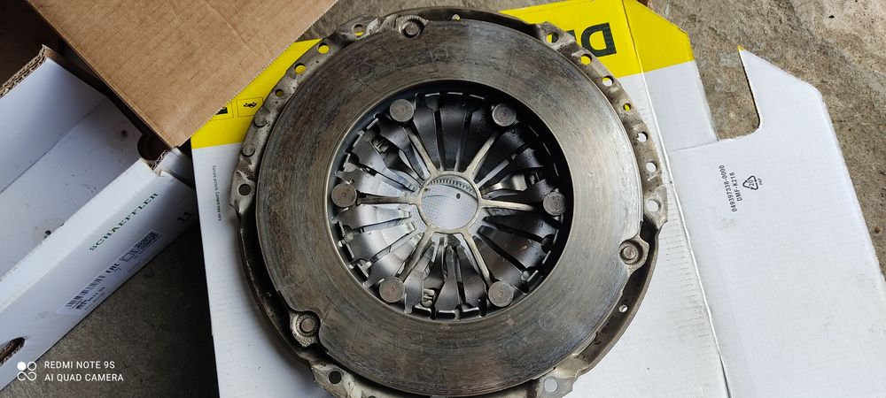 SPRZĘGŁO DWUMAS VW T6 2.0 TDI 624401133