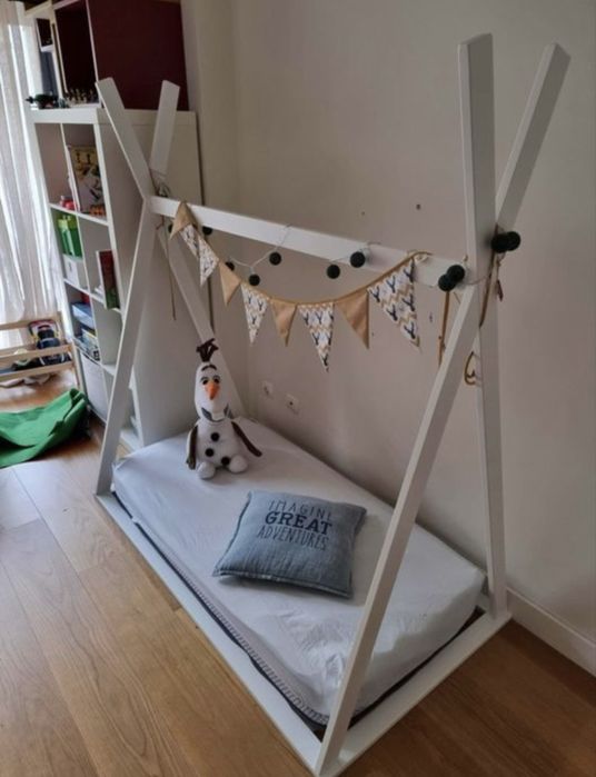 Cama montessori em bom estado