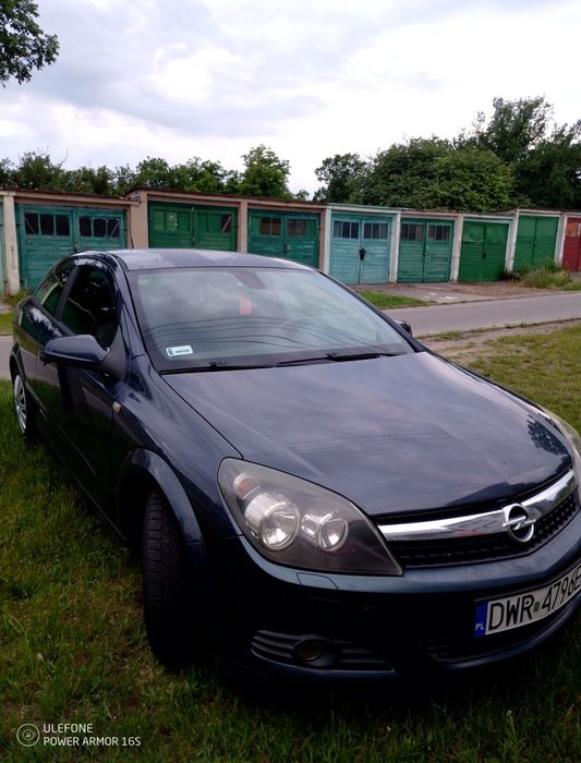 Opel astra h gtc 1.6  LPG