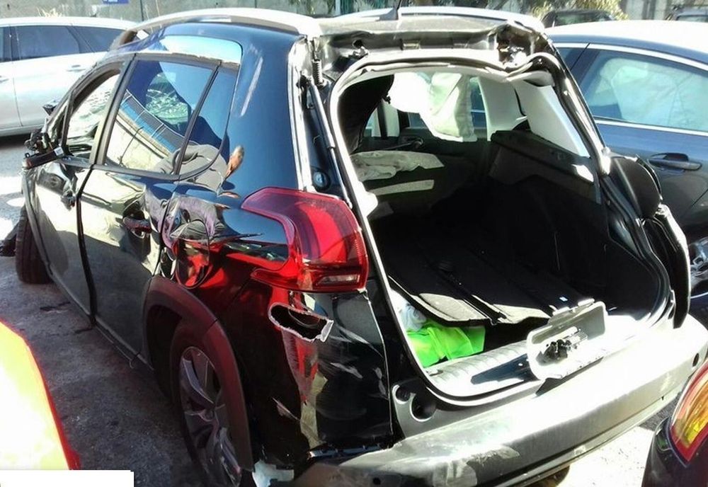 Peugeot 2008 1.2I De 2019 Disponível Para Peças