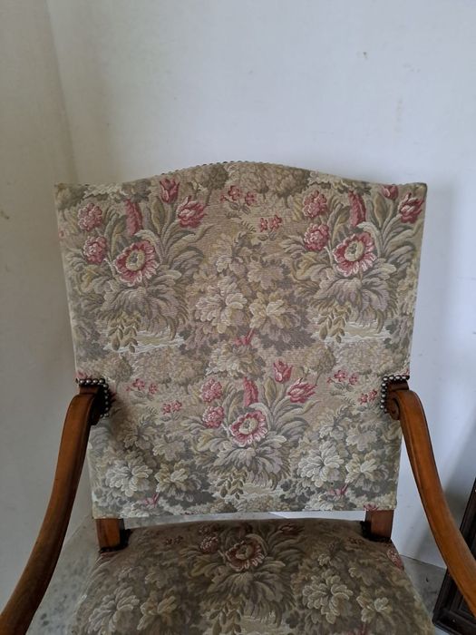 Fotel w stylu ludwikowskim stylowy fotel tron