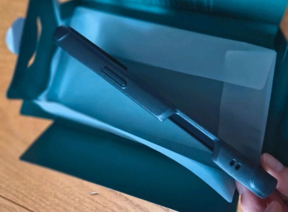 Okładka Etui Plecki Mous Limitless 6.0 iPhone 16 ProMax 6,7cala
