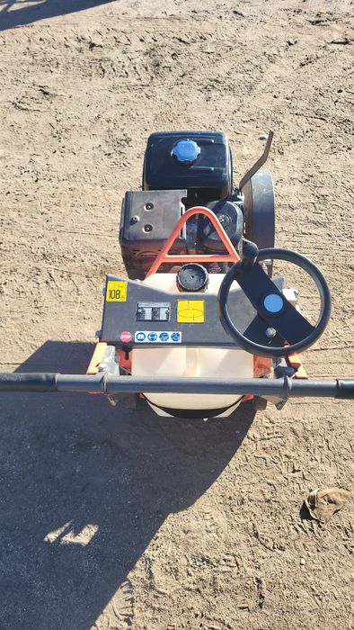 Maquina de cortar alcatrão husqvarns