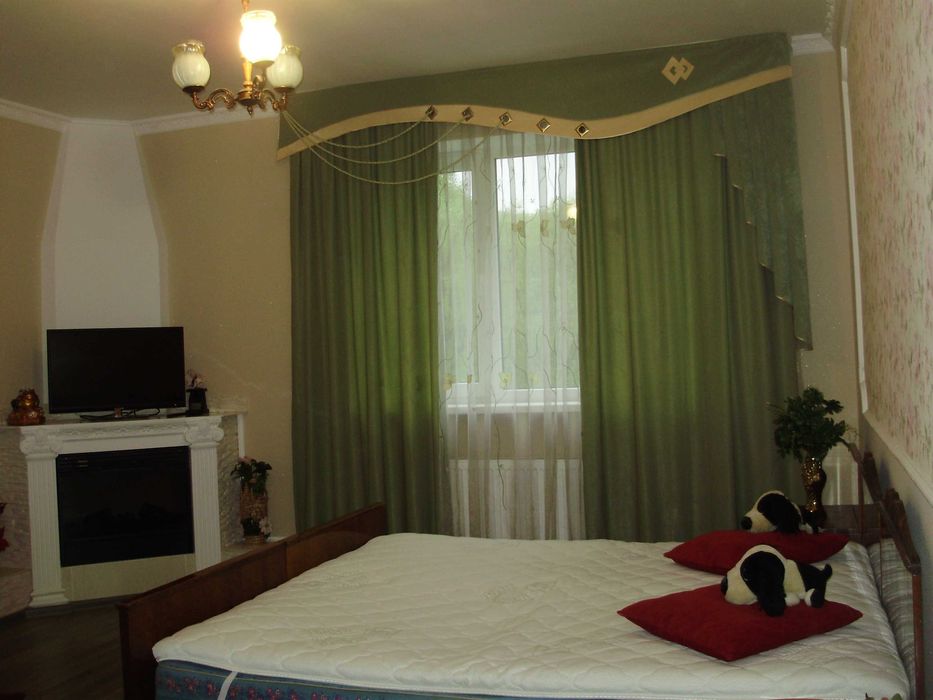 Квартири подобово у Моршині біля бювету