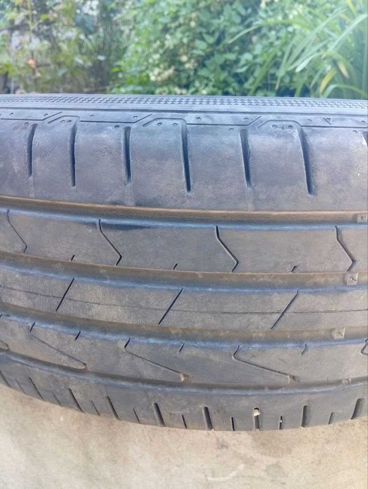 Продам летние шины Hankook