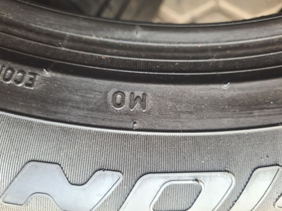 Jak nowe Para opon lato pirelli 235/55/19 MO