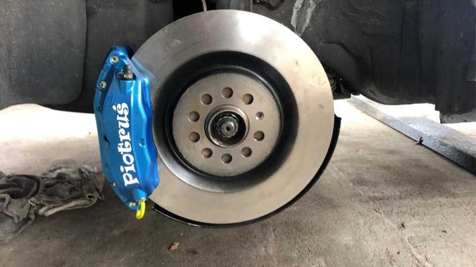 Adaptery big brake golf 4 audi a3 seat leon zaciski 4tłoczkowe bmw e38