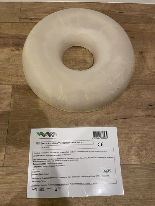 Almofada viscoelástica com buraco