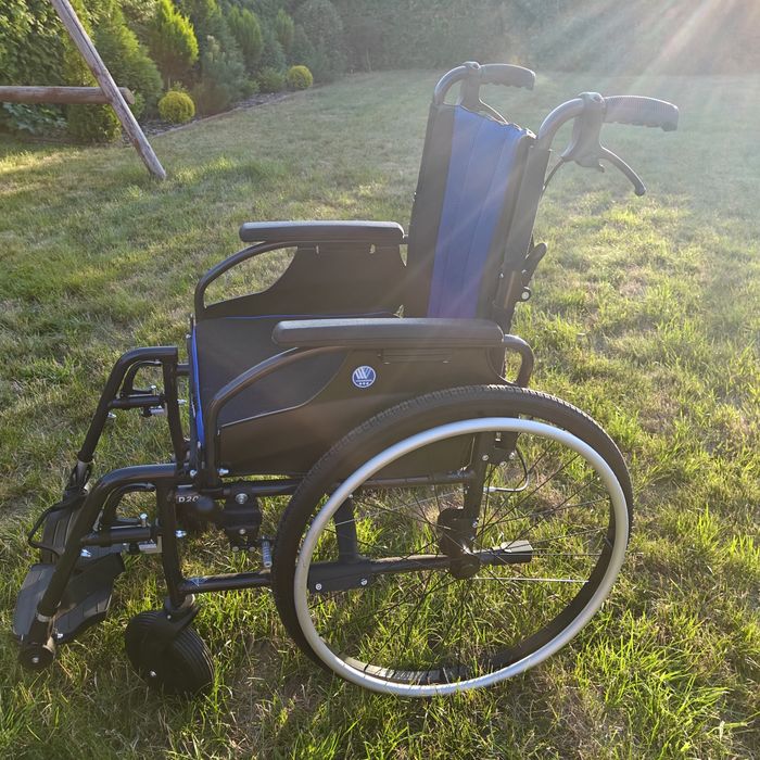 Wózek.  Inwalidzki  Vermeiren D200