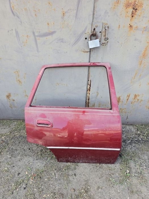 Продам двери Daewoo nexia