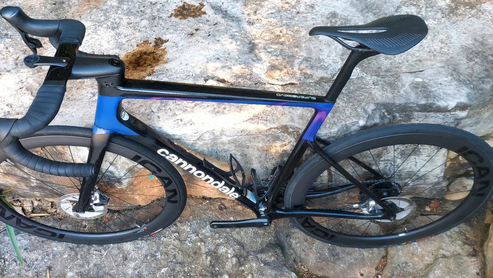 Cannondale SuperSix EVO Hi-MOD 4 | SRAM Red eTap AXS t54