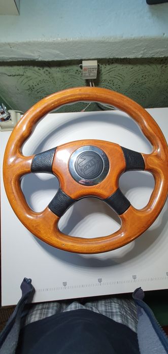 Кермо,руль,стояв на  w124