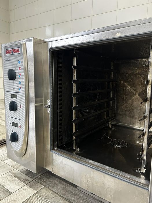 Пароконвектомат 6 рівнів Rational cm