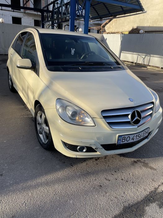 Мерседес В180  Дизель,автомат