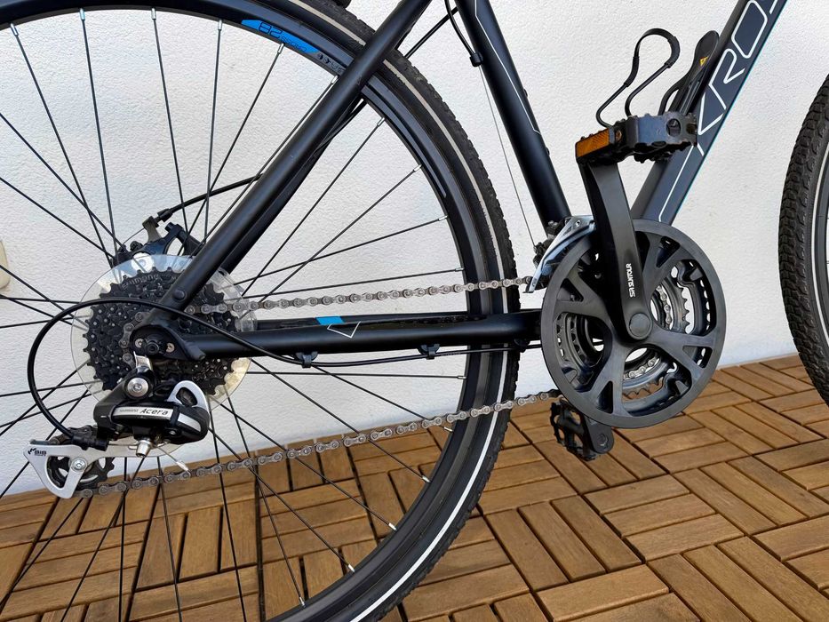 Rower crossowy KROSS Evado 4.0 (Rozm. M) + Akcesoria