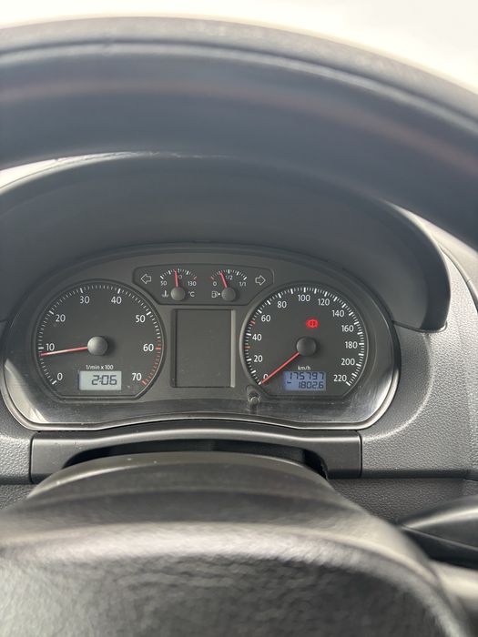 Polo 2005 - 1.2 12V - 2a Dona - 176 km