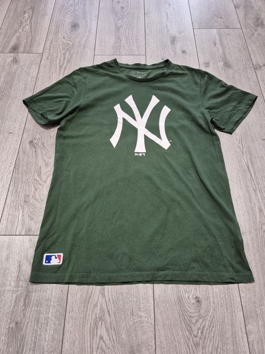 Футболка New Era New York Yankees,L