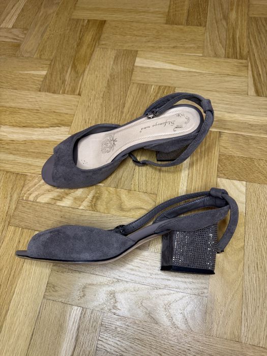 Босоніжки на підборах 3см