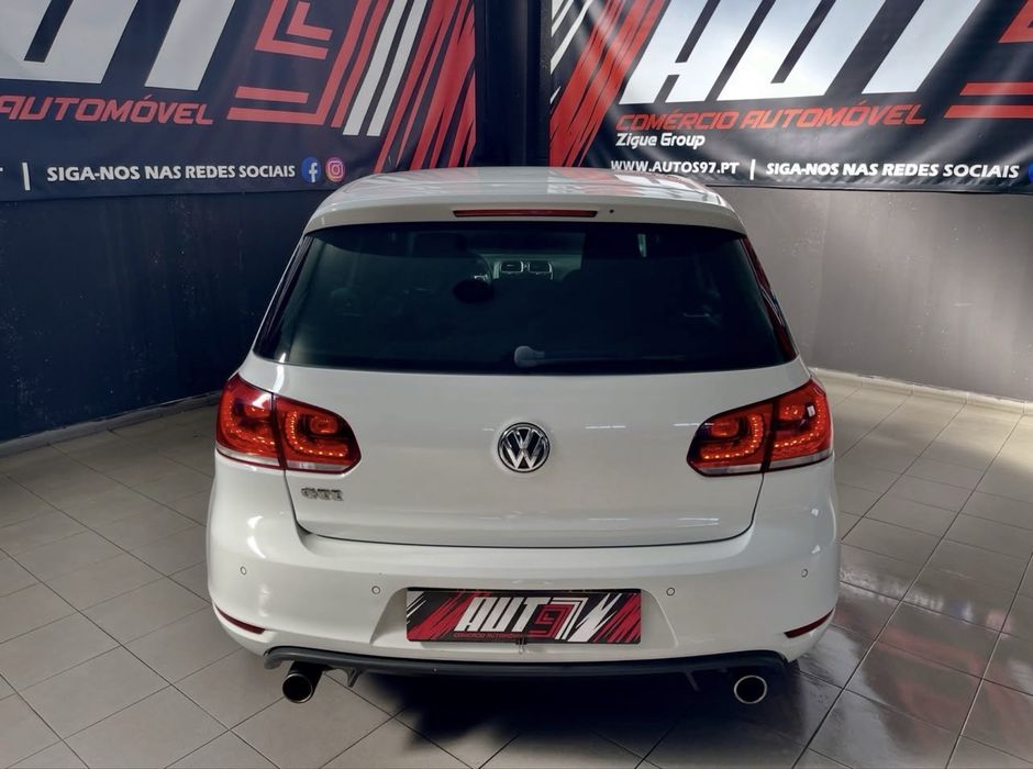VW Golf VI 2.0 TSI 211CV CX DSG
