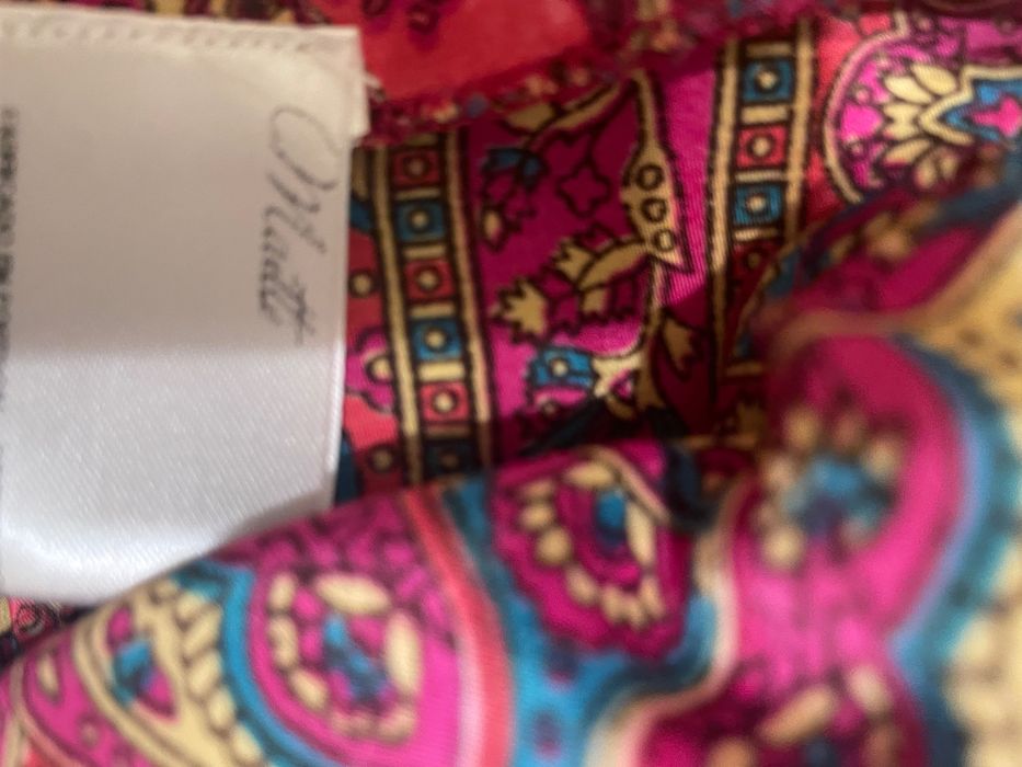 Saia estampada tipo sevilhana