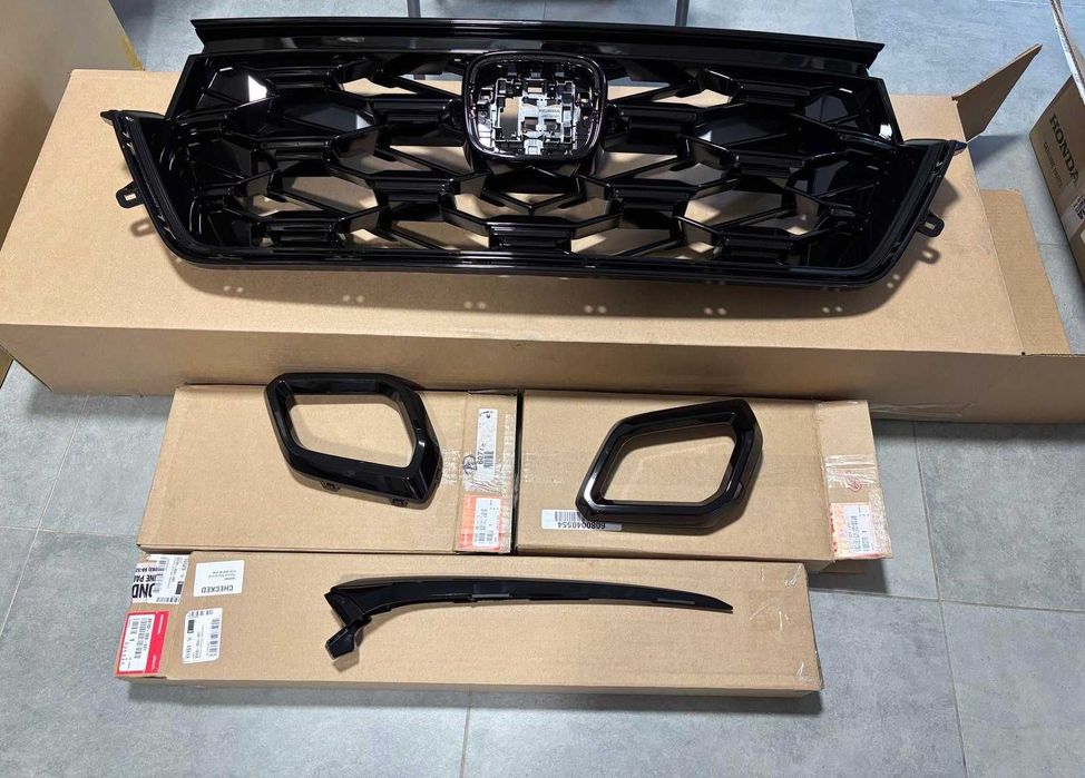 Запчастини Honda CR-V 2023 2024 2025 2026 Хонда ЦРВ 71200-3D4-A31 Решітка радіаторів Honda CR-V 2022 2023 2024 2025 Кріплення накладки деталі кузова