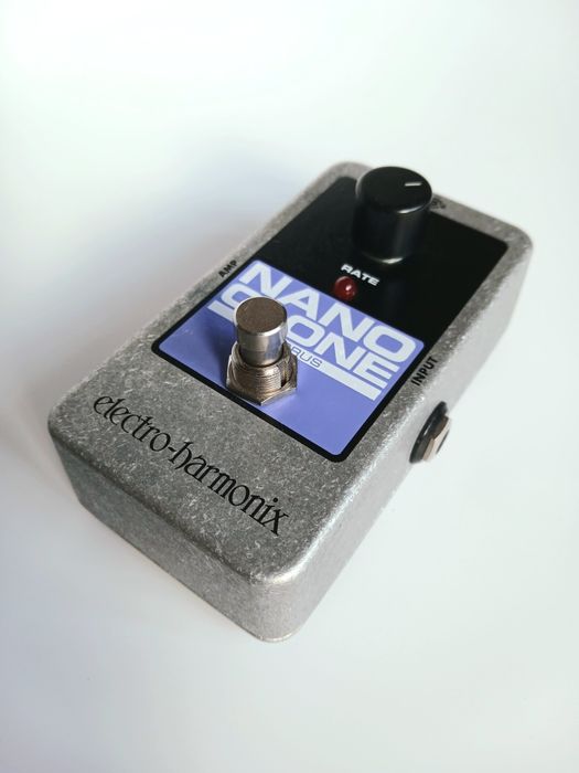 Nano Clone (chorus) Electro Harmonix
