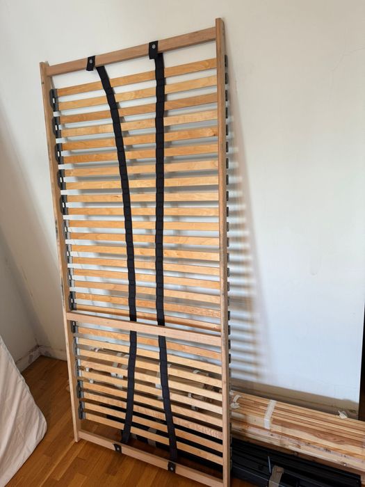 Roupeiro cama e colchoes